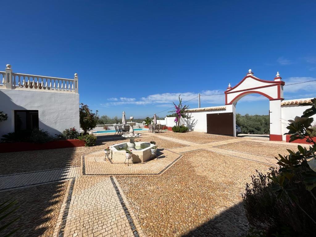 Вилла Cortijo Dominguez - Rural Experience Люсена Экстерьер фото